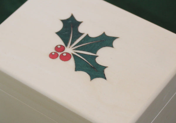 CHRISTMAS HOLLY Music Box | White Christmas Musical Tune